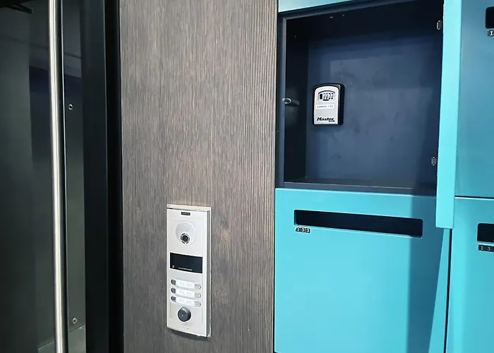 Urban Flat 133 - Ponceau 4 Bedroom アパート
