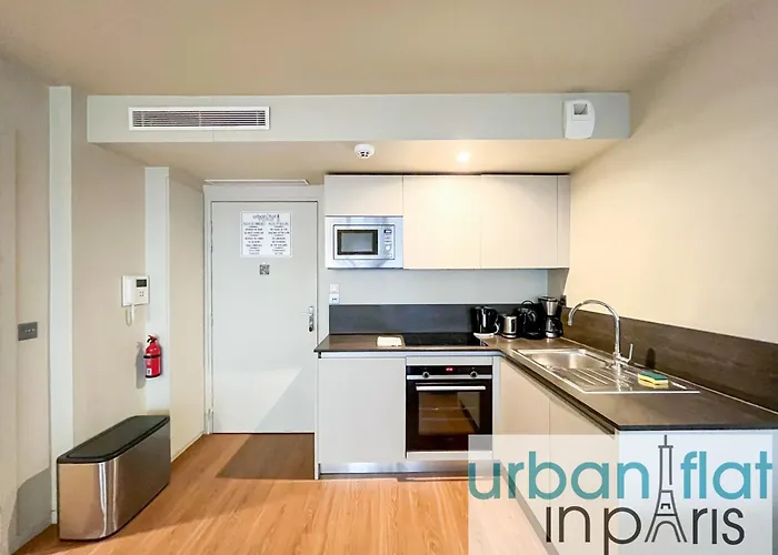 Urban Flat 133 - Ponceau 4 Bedroom アパート パリ